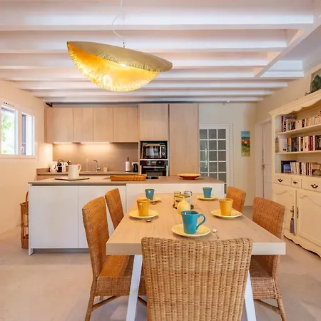 La Tropezienne - Welkeys * سان تروبيه