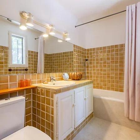 La Tropezienne - Welkeys بيت للعطل